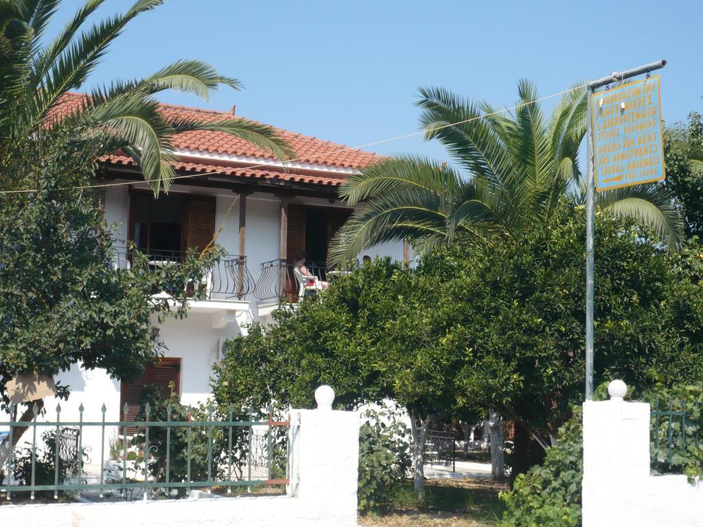 Apartment Spyros Kalamákion