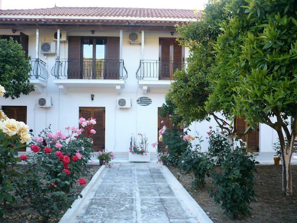 Apartment Spyros Kalamákion