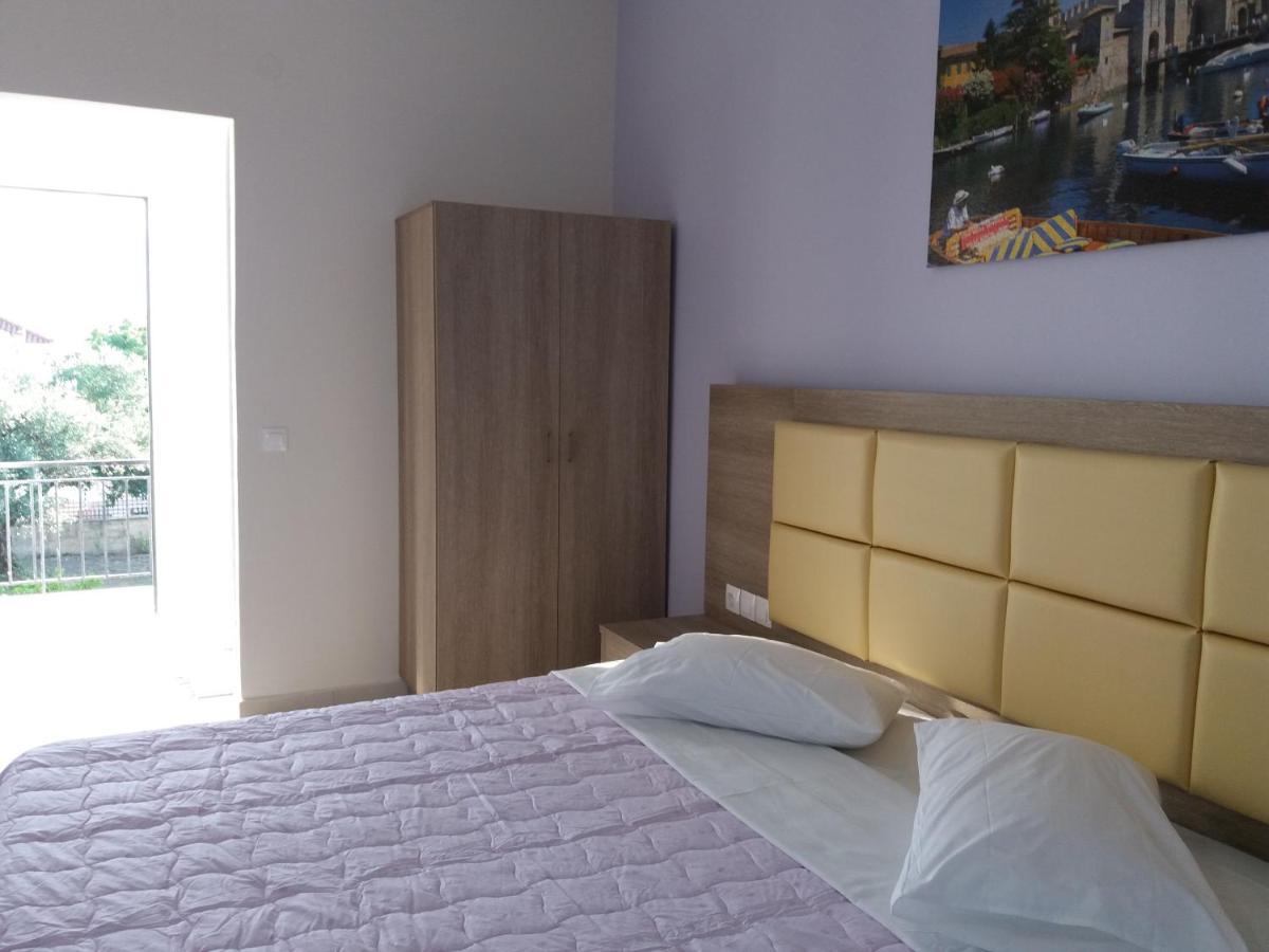 Spyros Apartment *